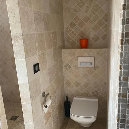 Cassidy Villa